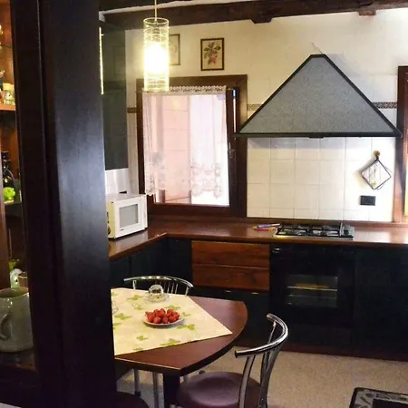 Relaxing Venetian Flat Wenecja